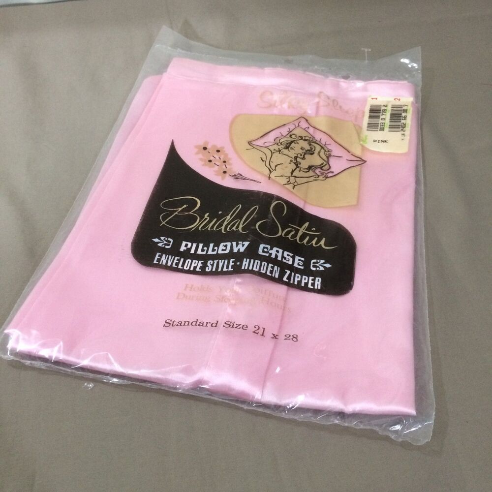 NOS Vintage Bridal Satin Pink Pillowcase Steigers Dept Store Zipper Closure